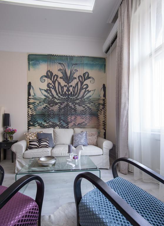 Boutique Apartment *